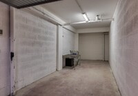 415-2217239.jpg