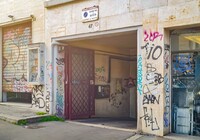 415-2340431.jpg