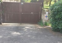 415-2391745.jpg