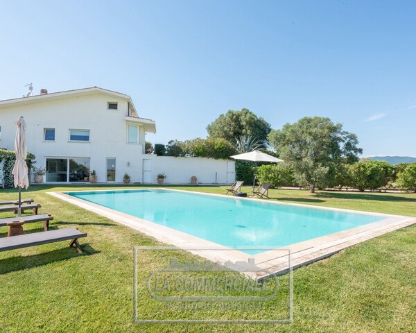 villa-pescia-romana-lacommerciale-4.jpg